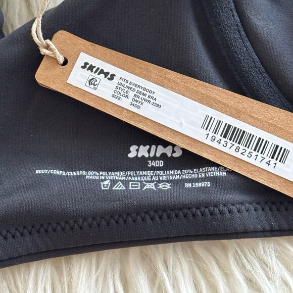 Skims Fits Everybody Unlined Demi Bra Onyx Size 34DD - Picture 7 of 7